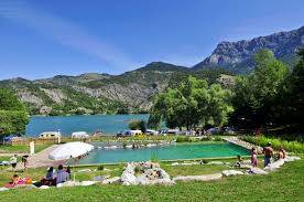 camping-bord-lac